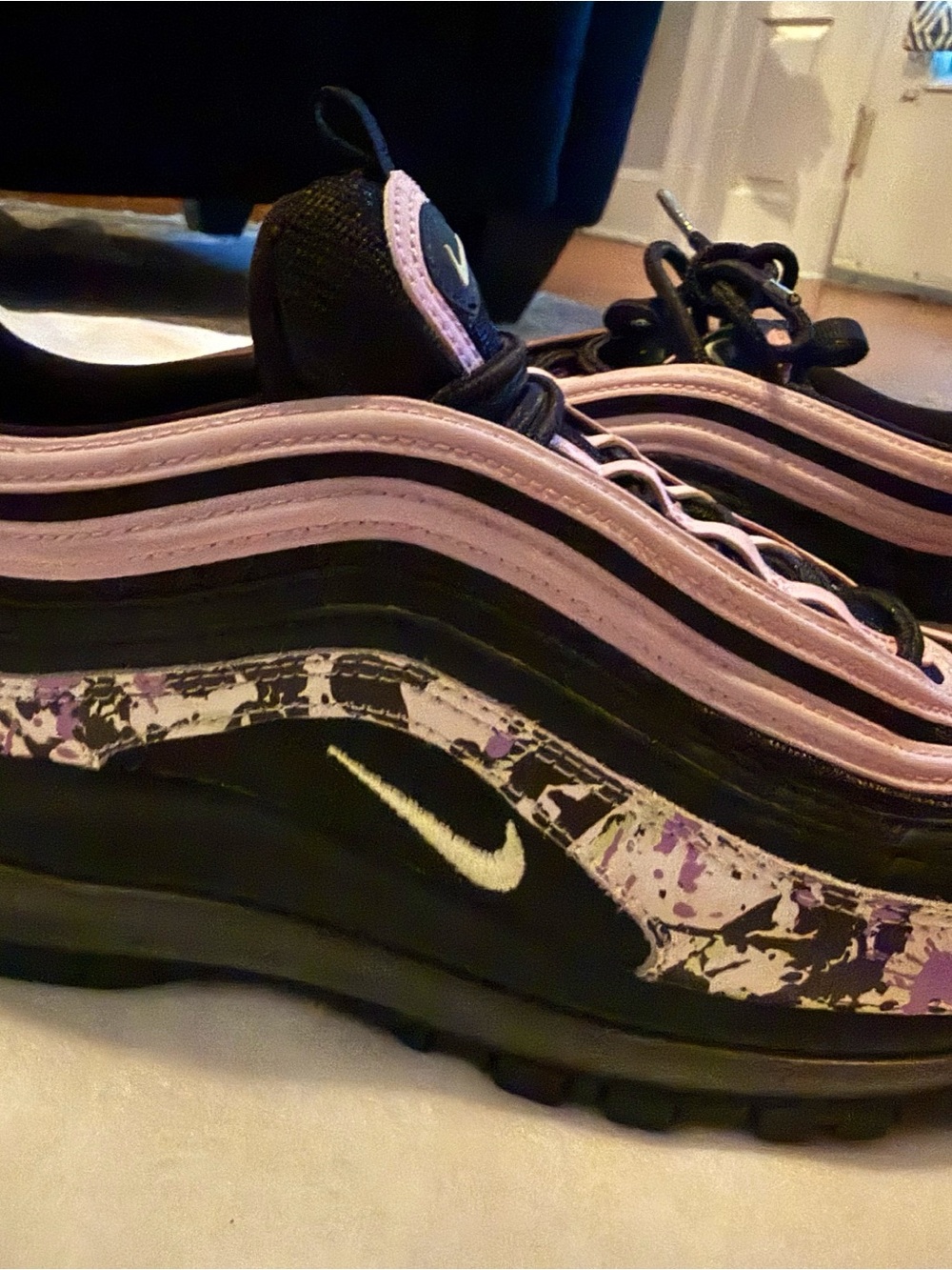 Nike Women's Black and Light Pink Wave-Detail Sneakers